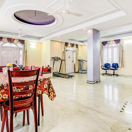 Готель Fabexpress Kolkata Residency Екстер'єр фото